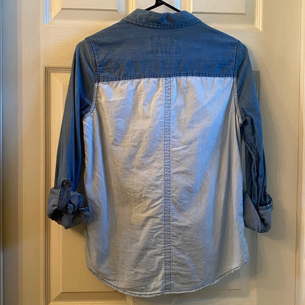 Express Two-Tone Blue Denim Shirt - Picture 8 of 13